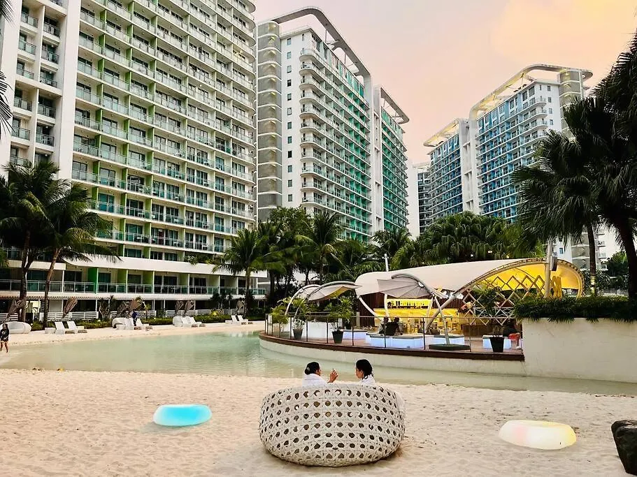 Apartment Azure 2 Bedroom Pool View Balcony Manila Philippines