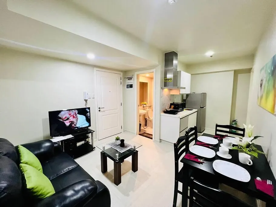 Apartment Azure 2 Bedroom Pool View Balcony Manila